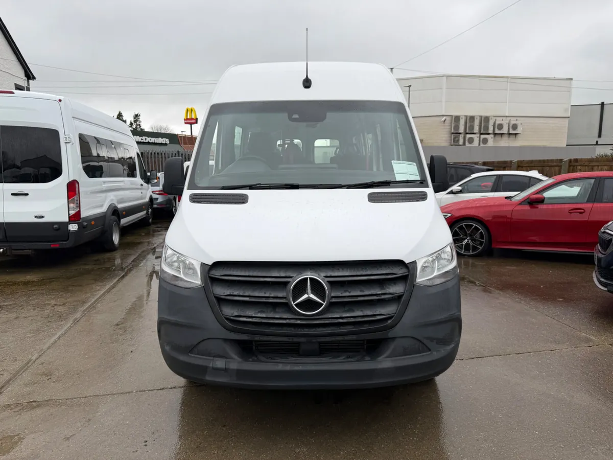 2022 MERCEDES SPRINTER 515 17 SEATER WAV - Image 2