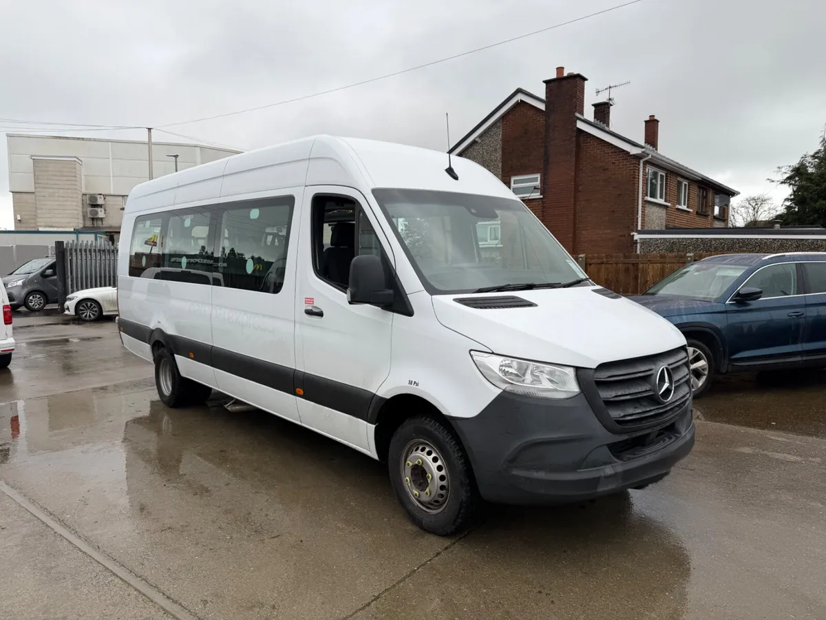 2022 MERCEDES SPRINTER 515 17 SEATER WAV - Image 1