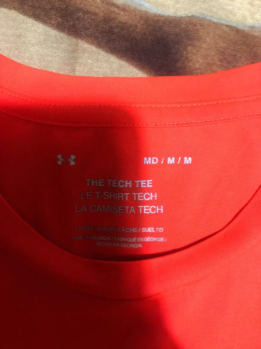 Mens under armour teeshirt size M €5 - Image 3