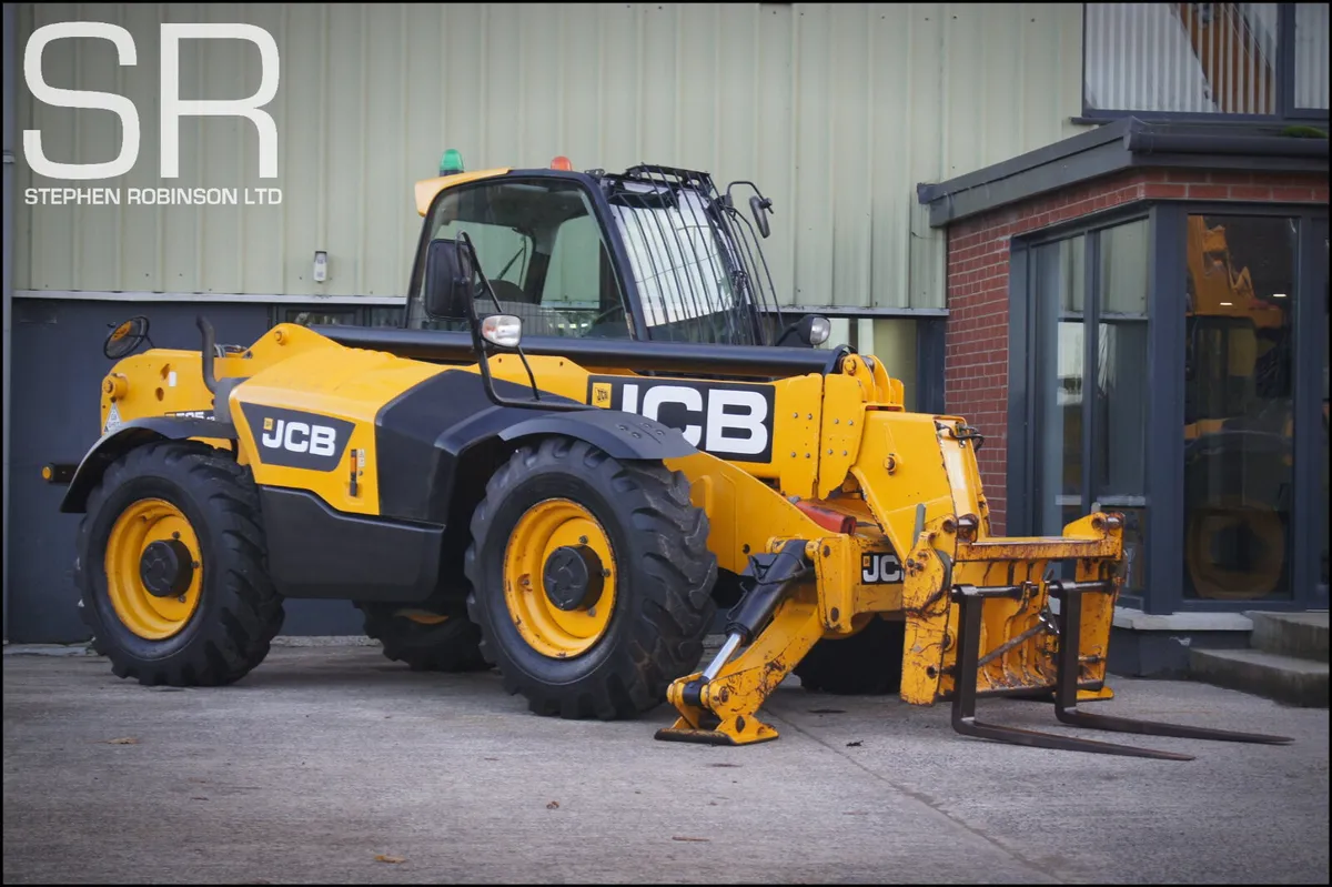 2013 JCB 535-125 - Image 2