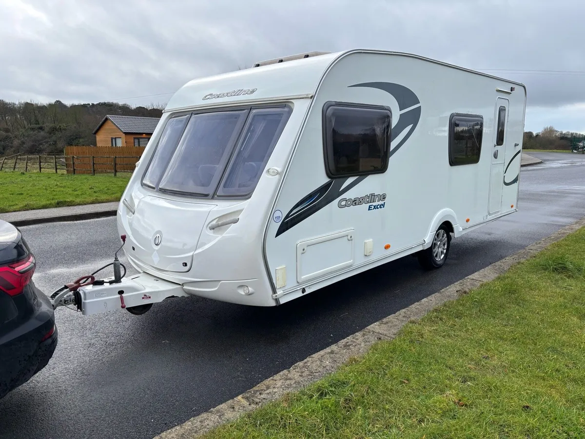 Swift coastline 6berth fixed bunk beds - Image 1