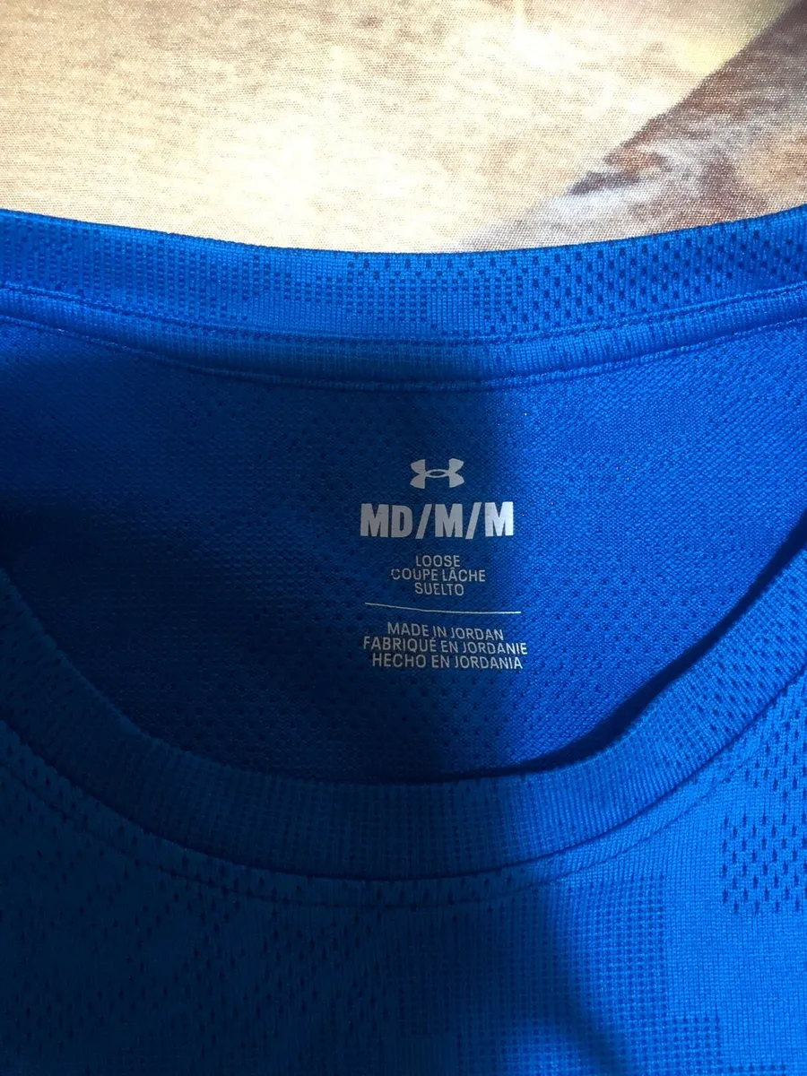 Mens under armour teeshirt size €5 - Image 4