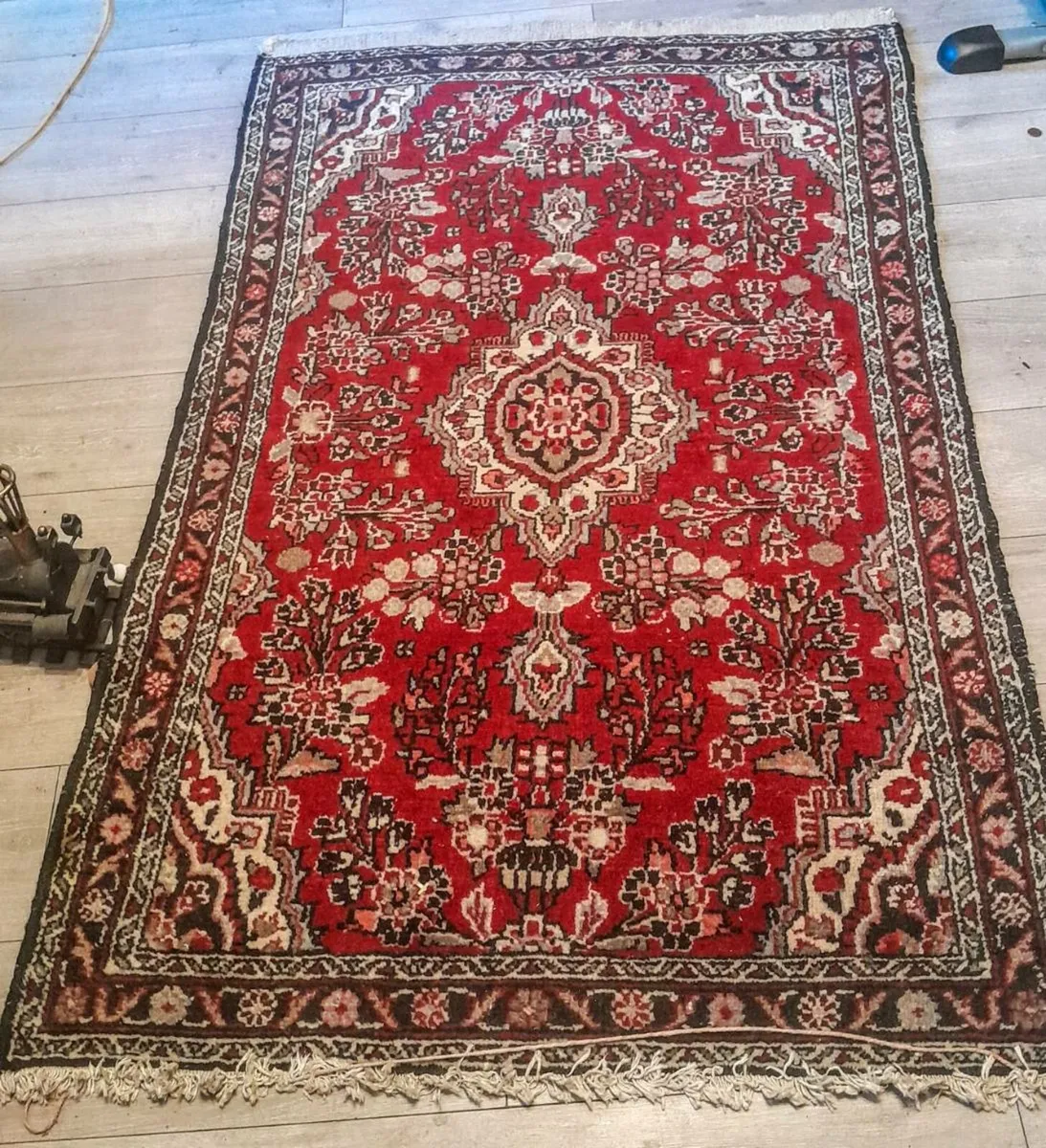 Hand knotted antique Oriental rug - Image 1