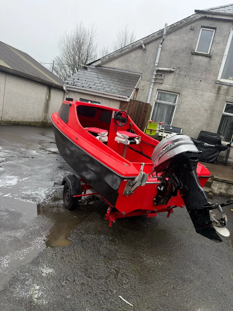 Fishing boat - Image 3