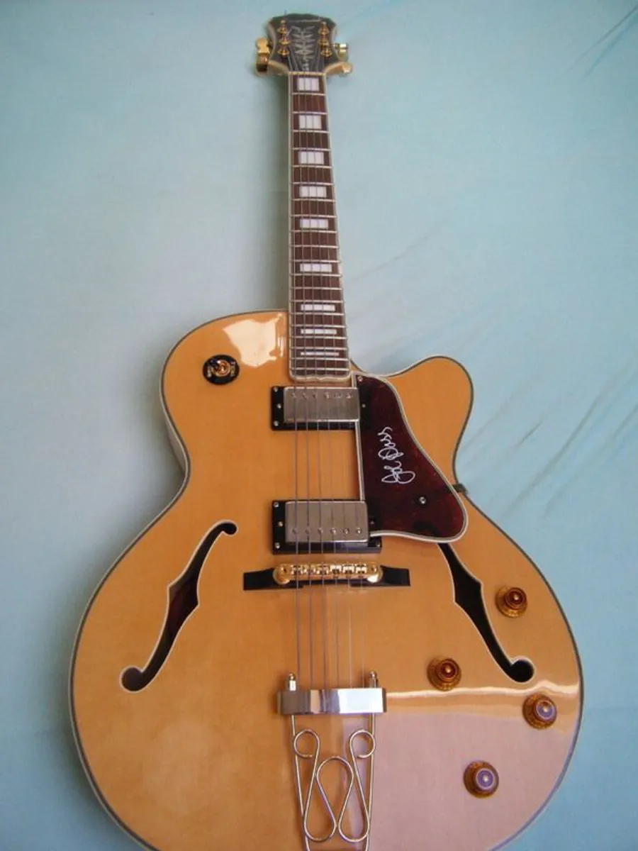 Epiphone Joe Pass jazz guitar - Image 1