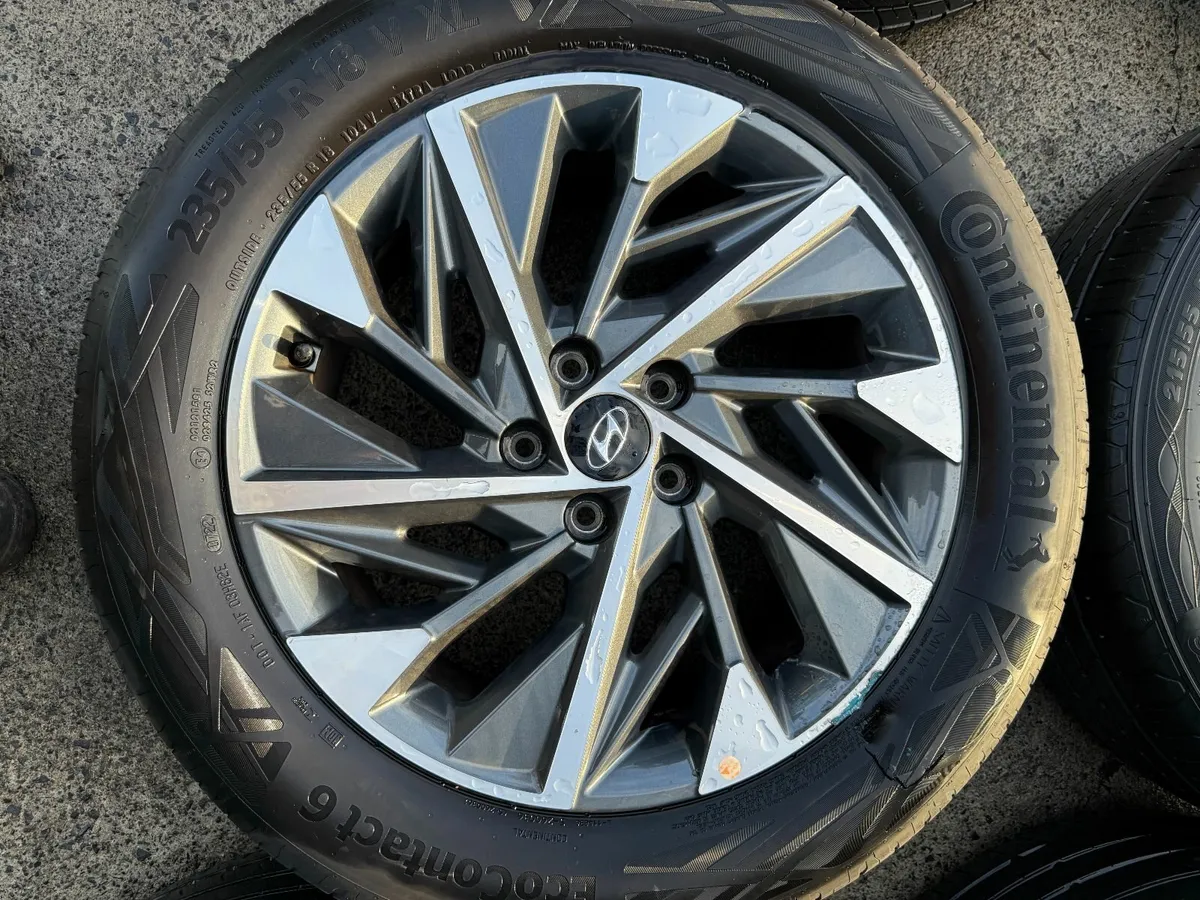 2023 HYUNDAI TUCSON 18" ALLOY WHEELS - Image 4
