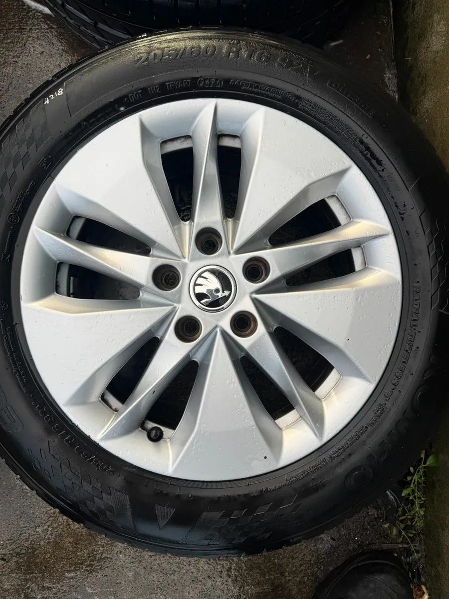 2024 SKODA OCTAVIA 16" ALLOY WHEELS - Image 1