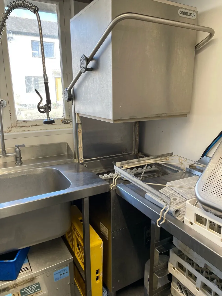 Catering equipment - Image 4