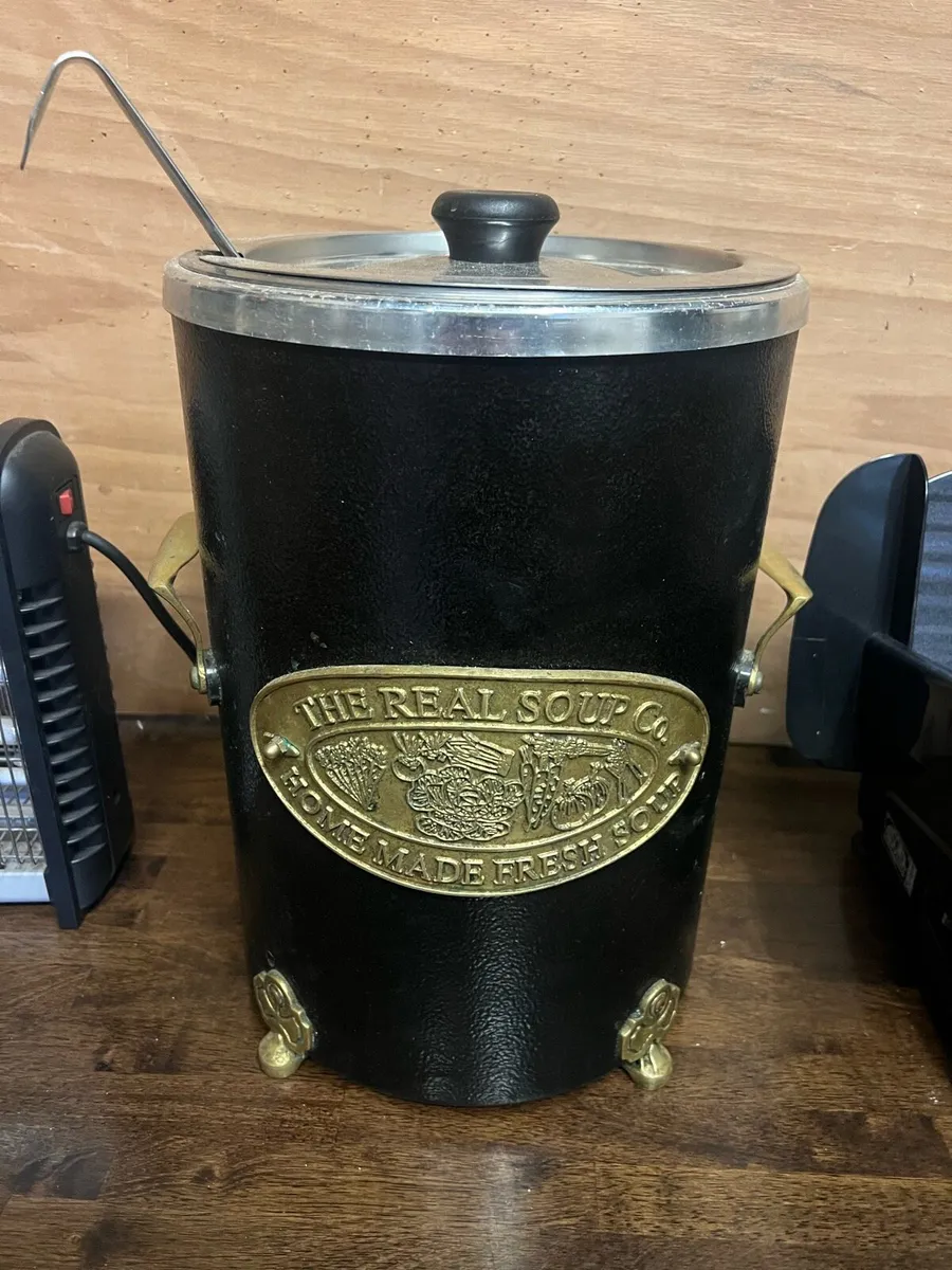 soup kettle, fly zapper - Image 1