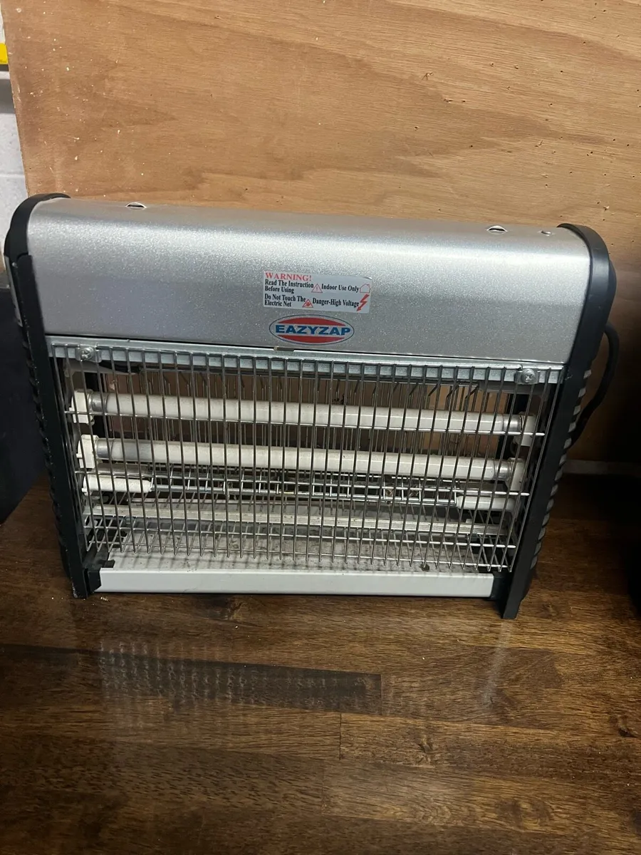 soup kettle, fly zapper - Image 2