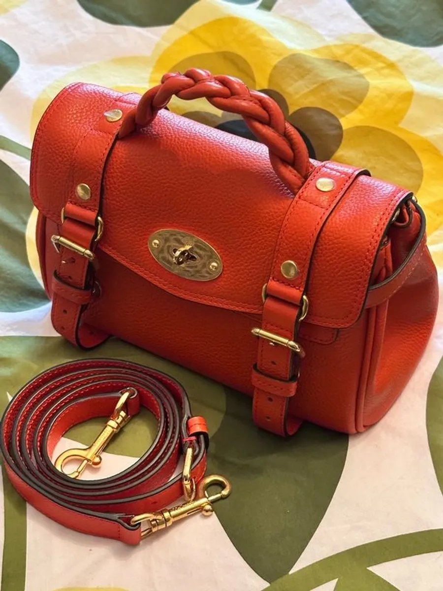 Mulberry Mini Alexa Bag in Coral Orange - Image 2