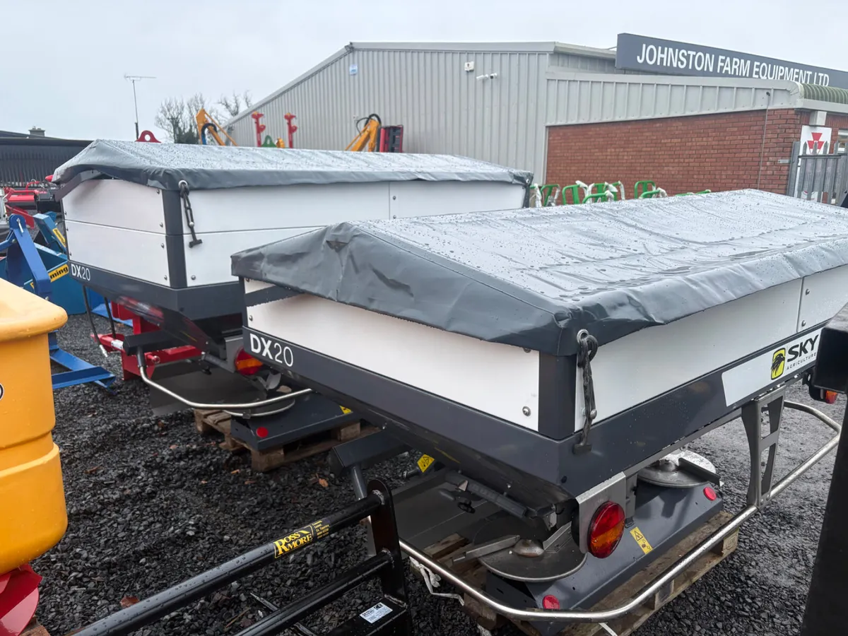 New SKY (Sulky) Fertiliser spreaders - Image 1
