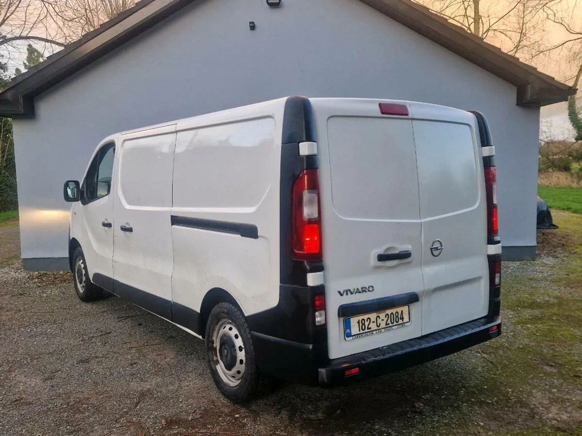 182 OPEL VIVARO LIKE NEW FSH 1 OWNER - Image 3