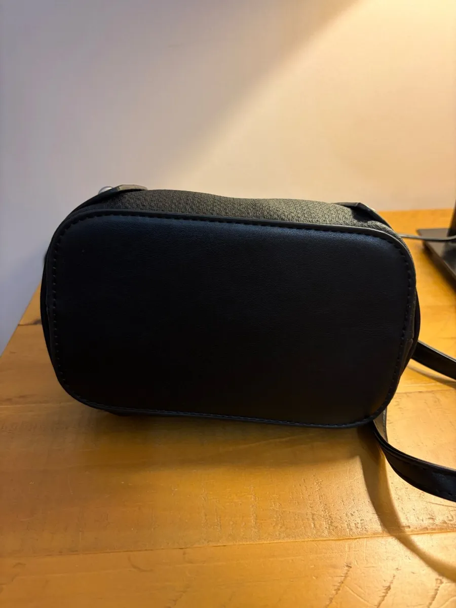 Cute hand bag - Image 3