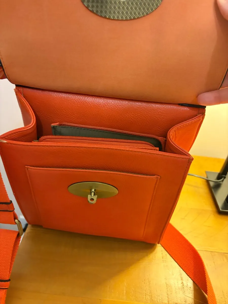 Vibrant colour Hand bag - Image 3