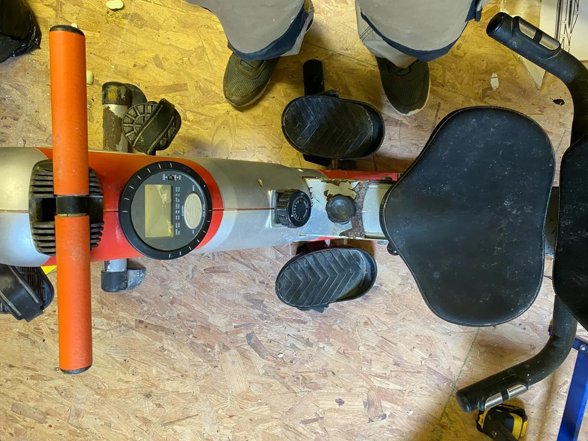 Rowing Machines - Image 4