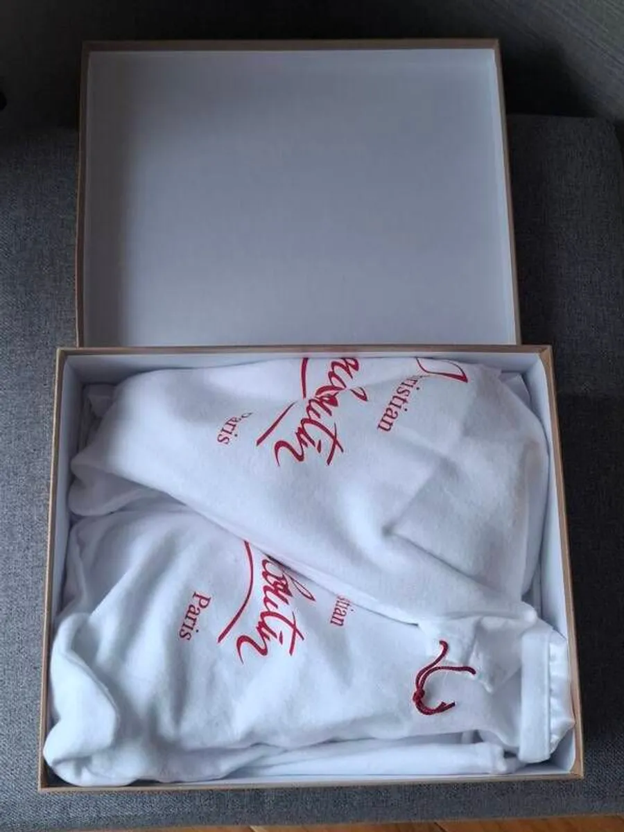 Size 37 Womans Christian Louboutin high-top sneakers - Image 3