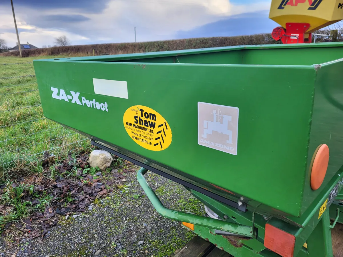 2012 Amazone ZAX 1402 - Image 2