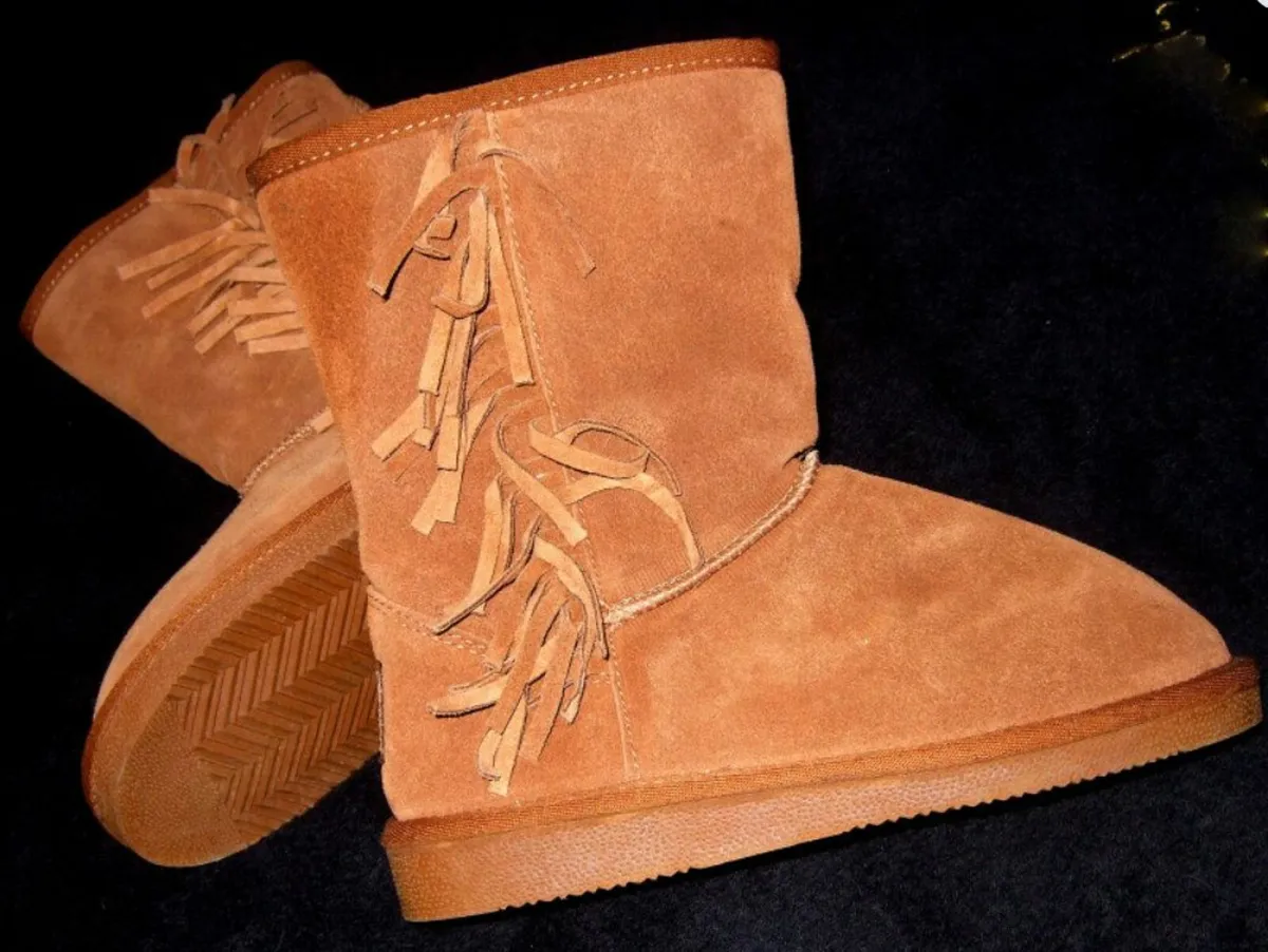 BNWT Authentic Kangol Boots - Image 1