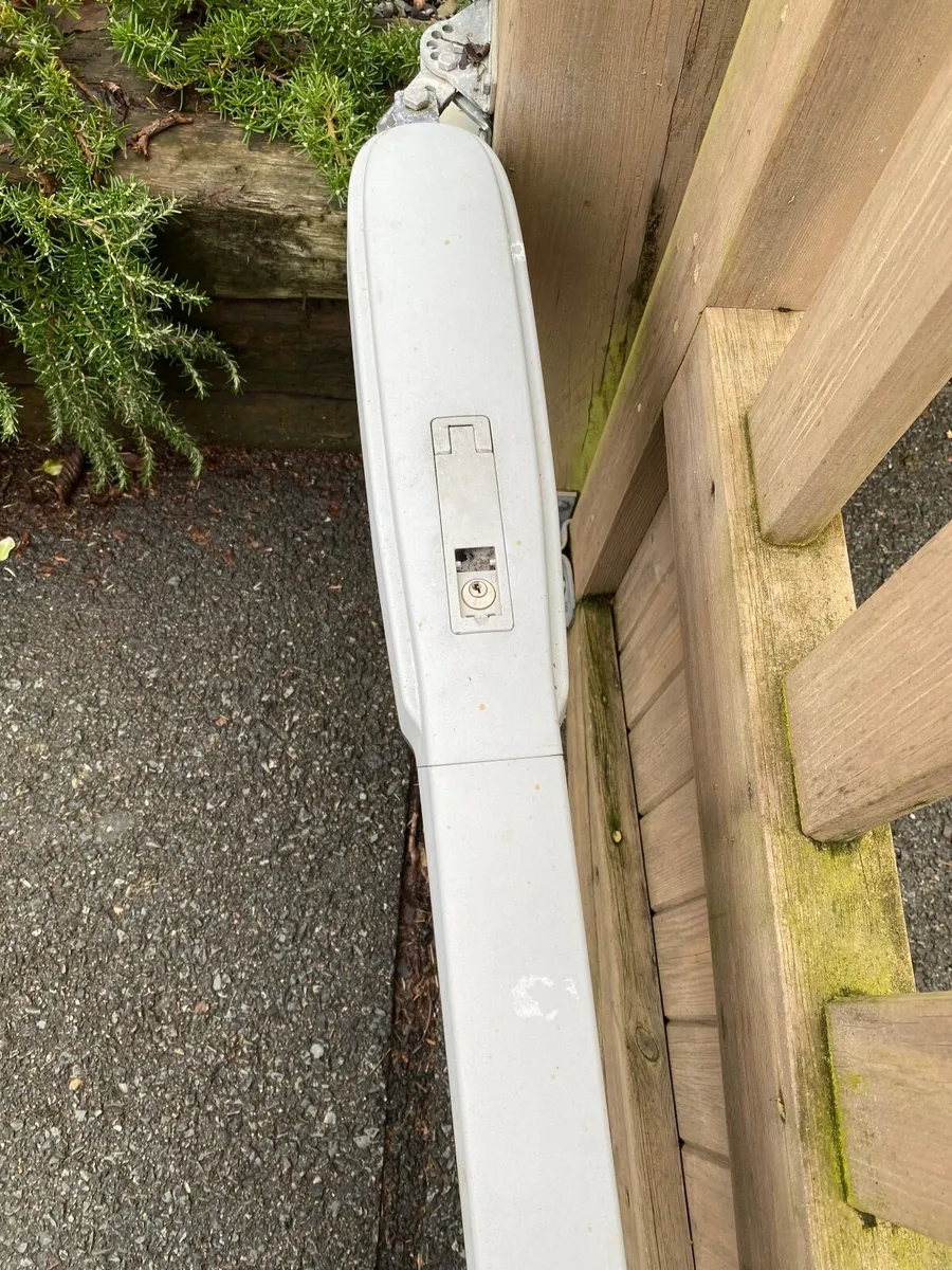 Timber Gates - Image 2