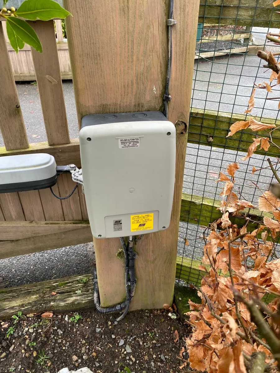 Timber Gates - Image 3