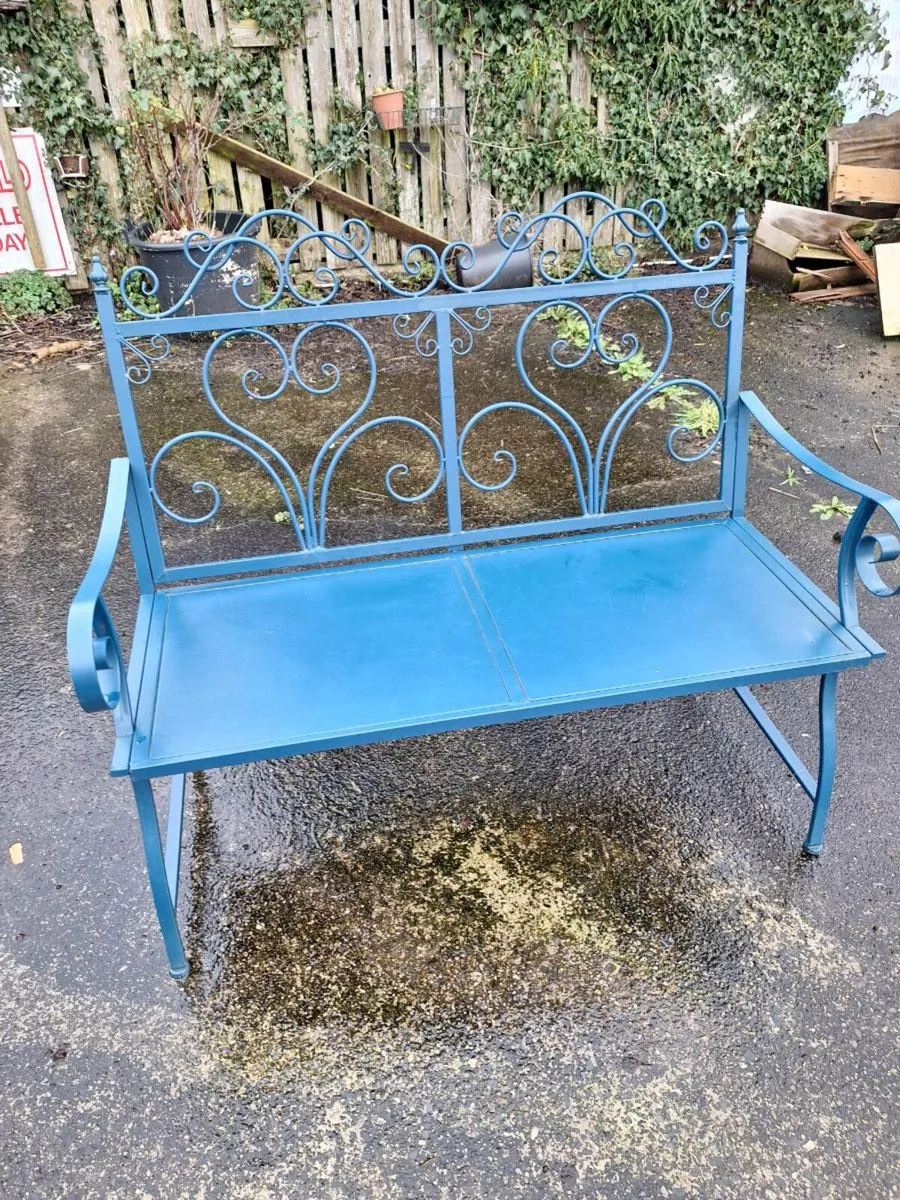 Blue metal garden bench - Image 1