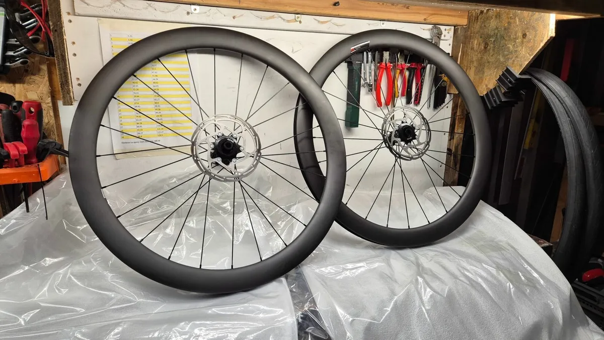 CSC 50mm carbon wheelset - Image 2