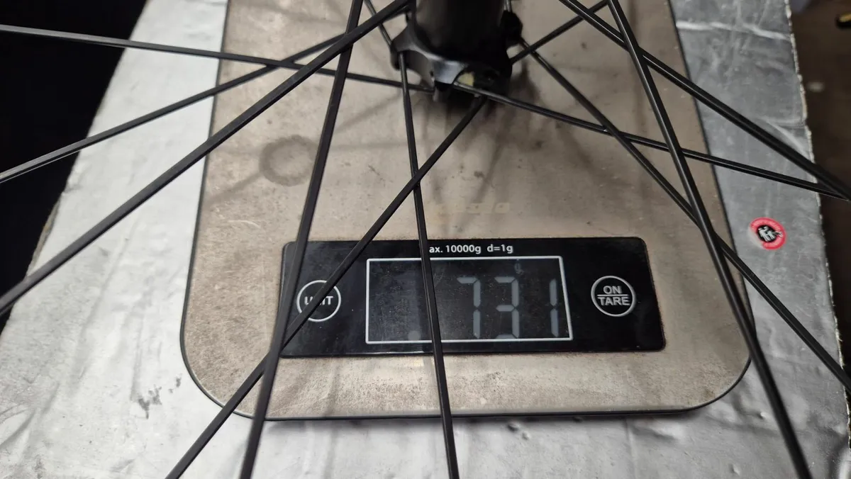 CSC 50mm carbon wheelset - Image 4