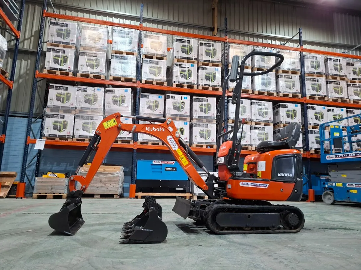 Kubota Micro Digger - Image 1