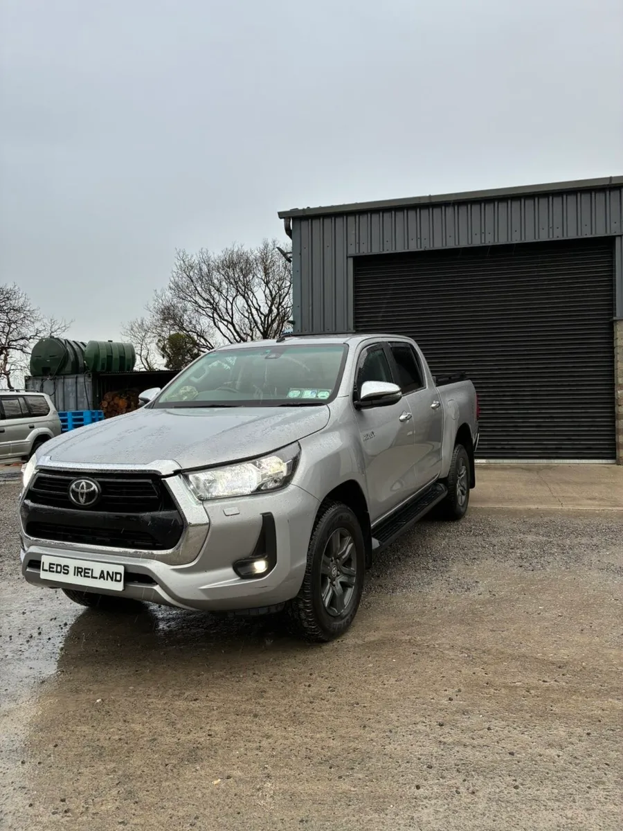 Toyota Hilux 2.8 (Irish Jeep) - Image 2