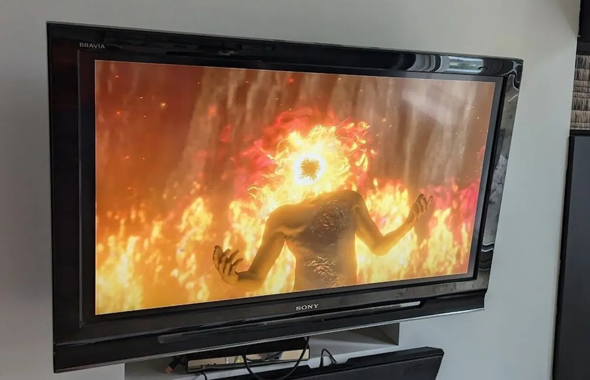 Sony Bravia 40" HD TV - KDL40W4500 - Image 4