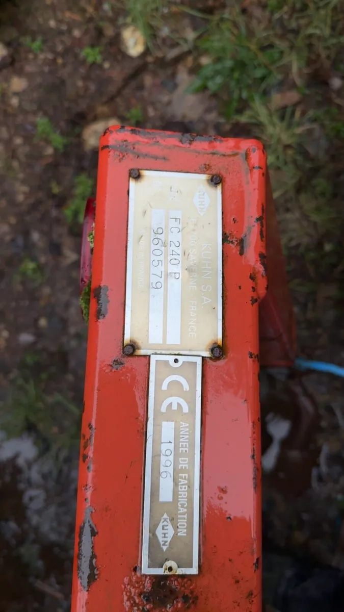 Kuhn 8 foot conditioner - Image 1