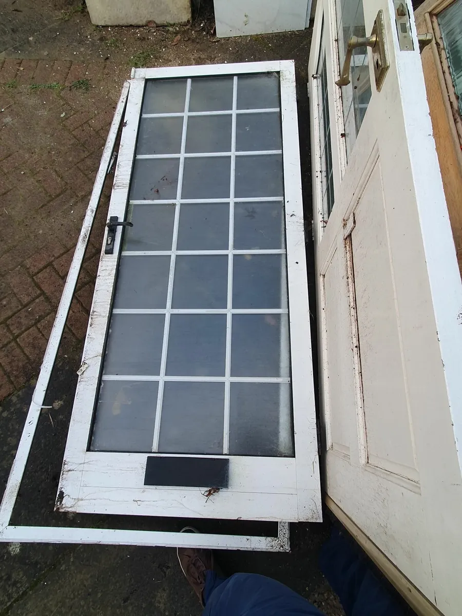Free for collections - Windows and doors - Image 1