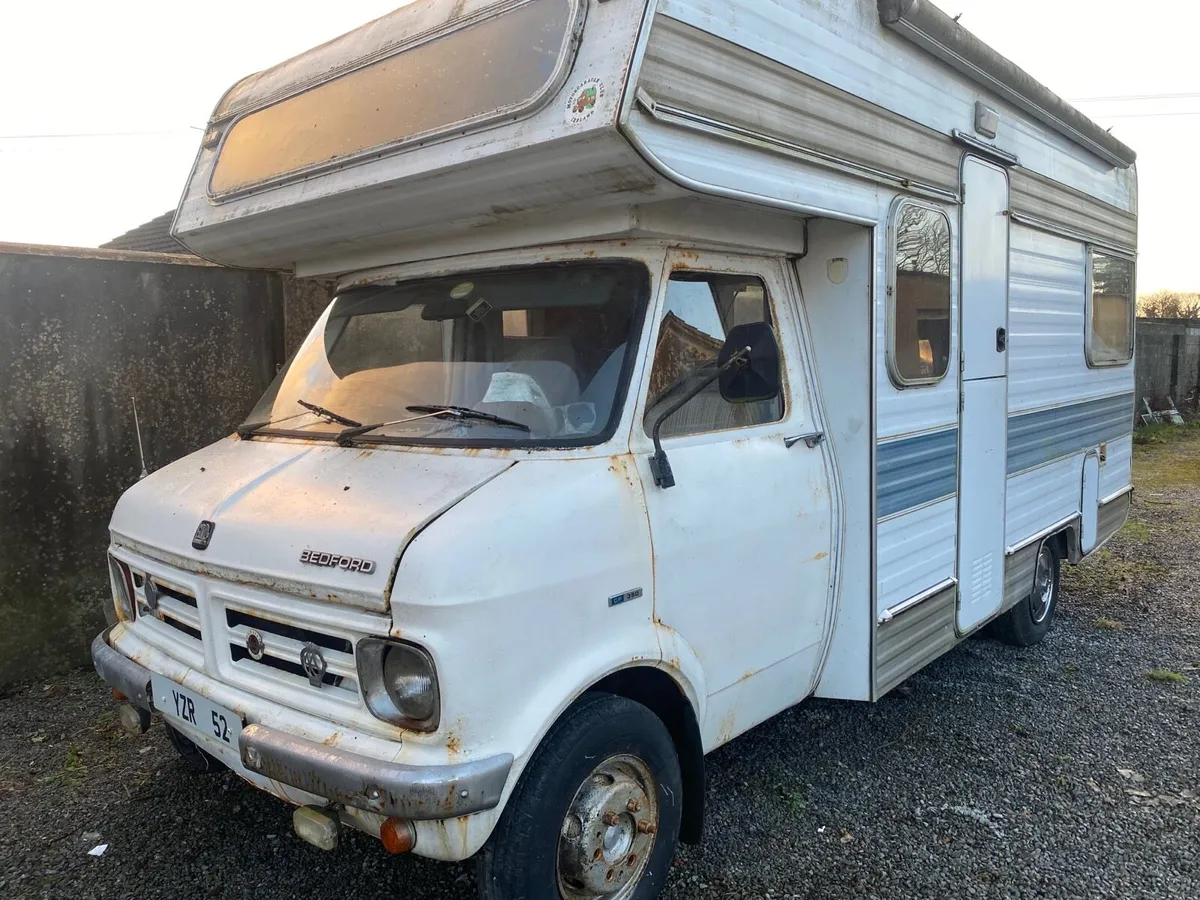 1980 BEDFORD CAMPER 2.3 PETROL TWIN REAR WHEEL - Image 1