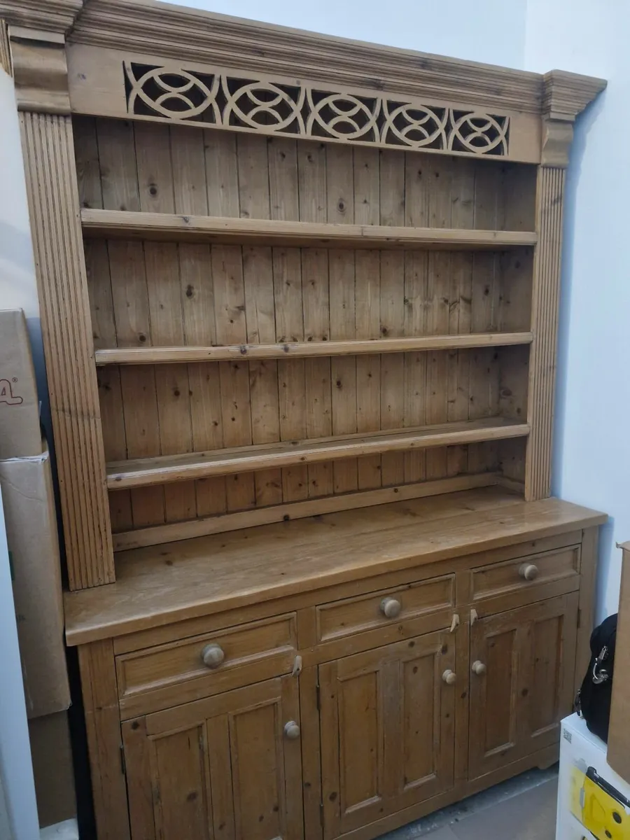 6' Wide Pine Dresser - Image 3