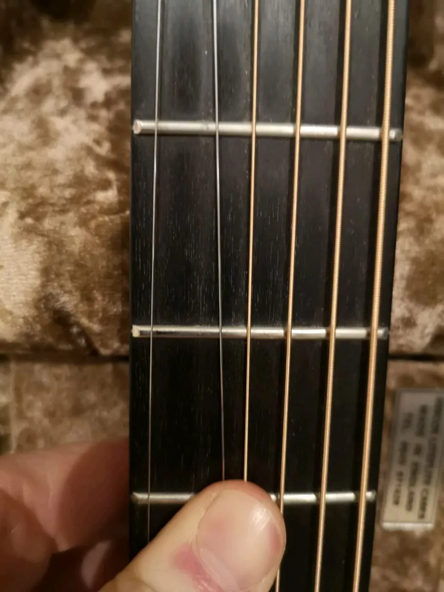 Lowden S23 Left Handed. Reasonable offers. - Image 4