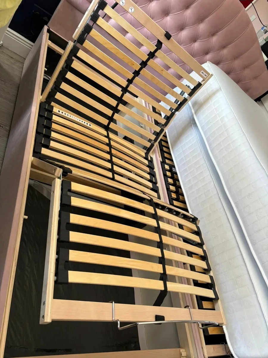 Adjustable beds - Image 3