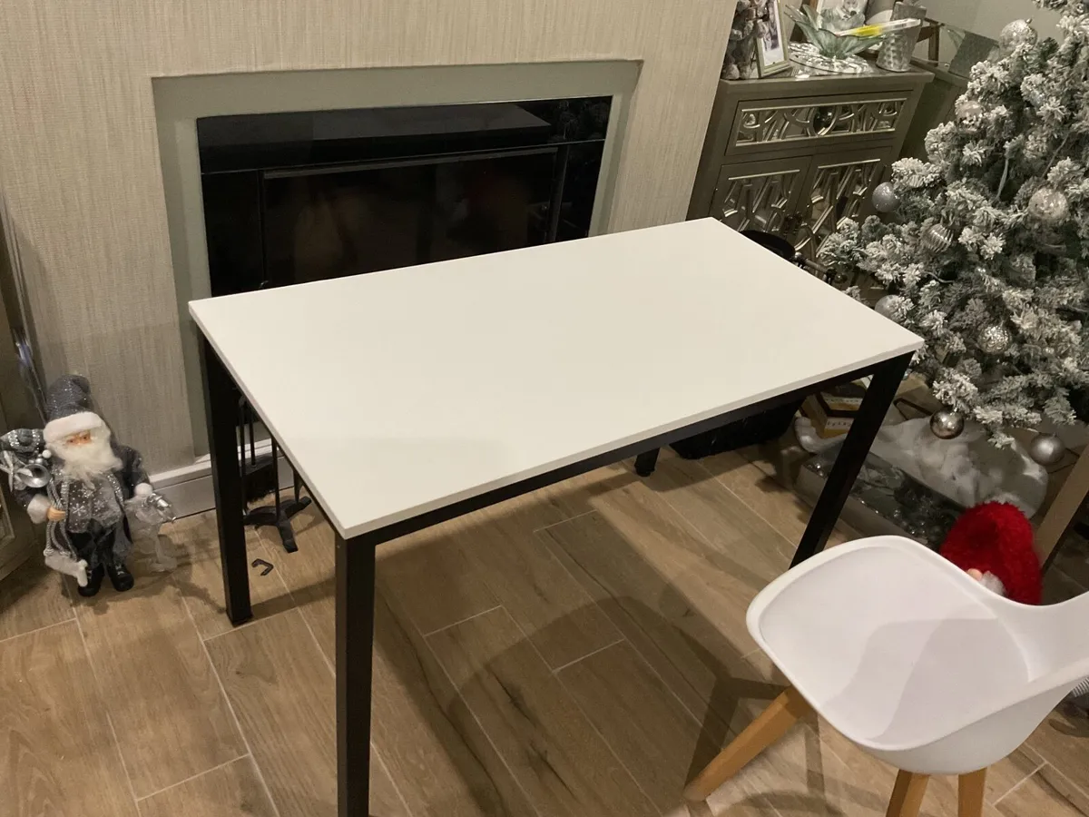 White Desk for sale - Image 2