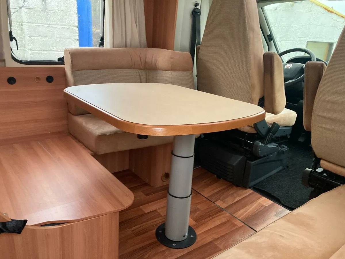 Hymer Campervan - Image 4