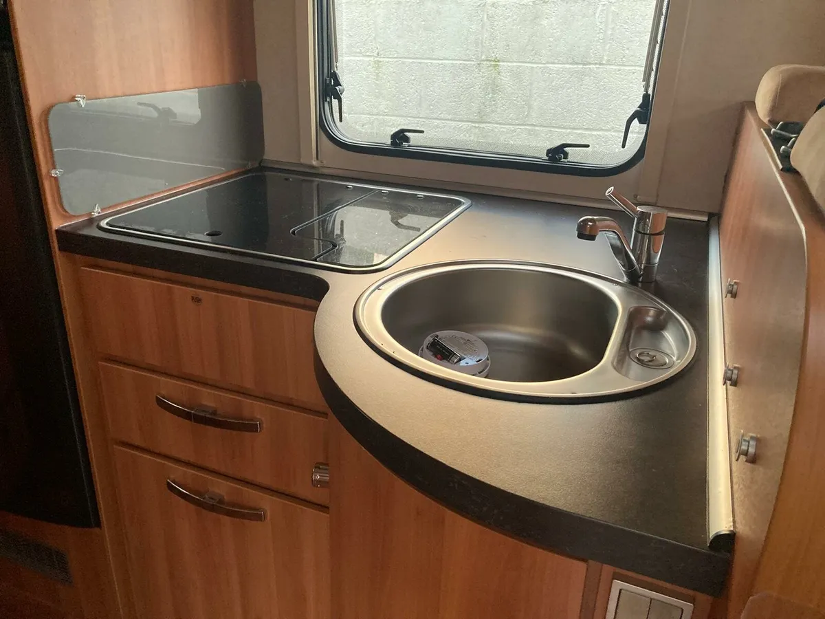 Hymer Campervan - Image 2