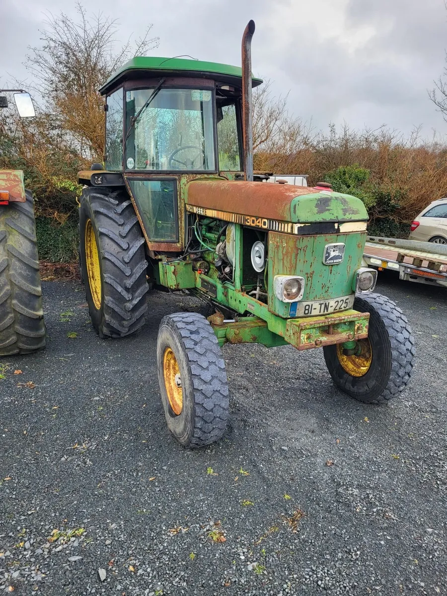 John Deere 3040 - Image 1