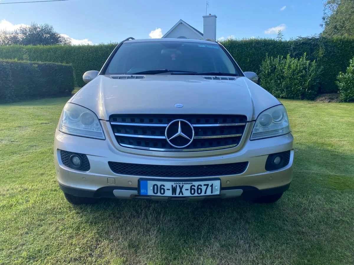 Mercedes-Benz mL 320 - Image 1