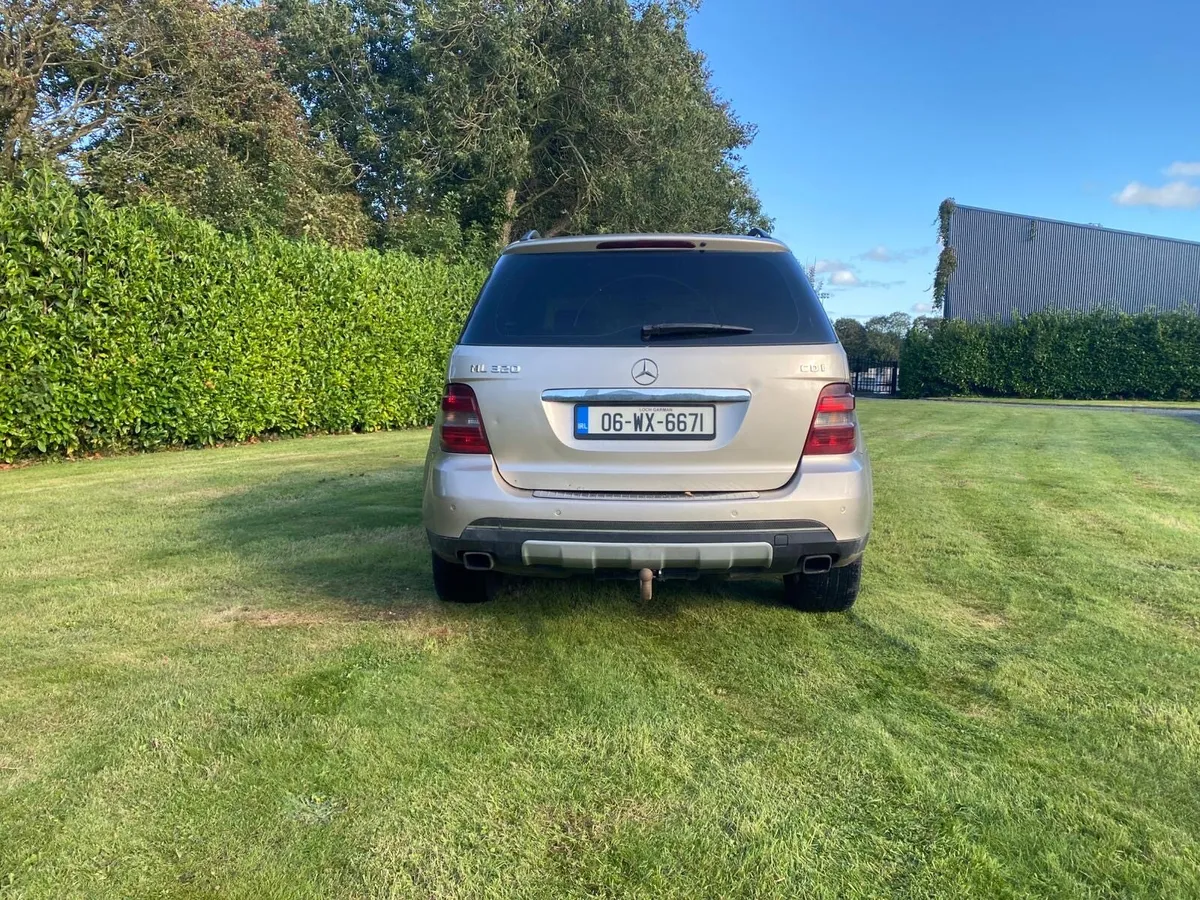 Mercedes-Benz mL 320 - Image 4