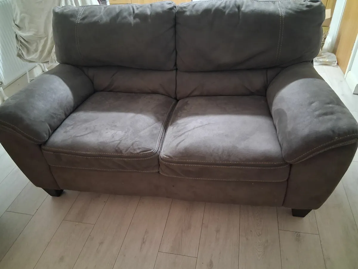 Suite furniture - Image 2