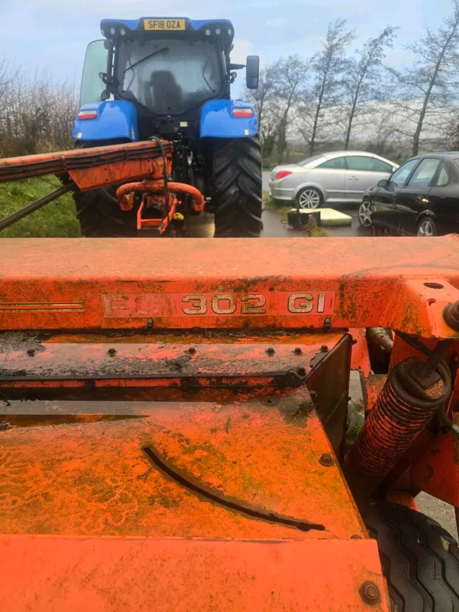 Kuhn 10ft mower - Image 4