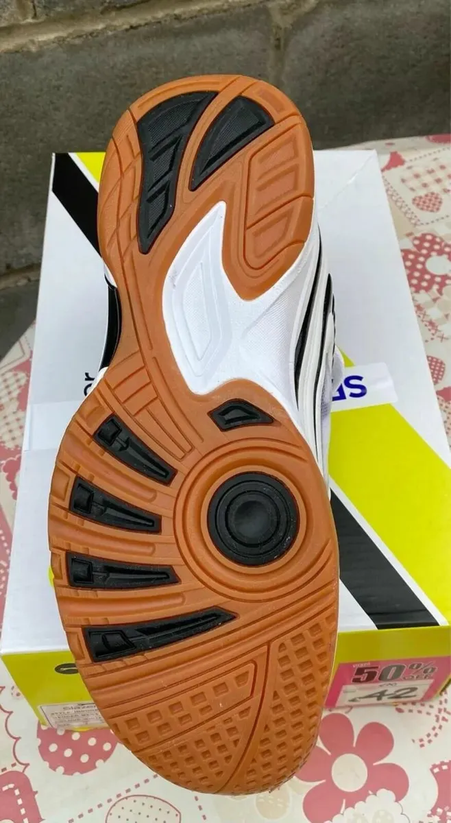 NEW IN BOX Slazenger Rubber Sole Court Runners, 42 - Image 4