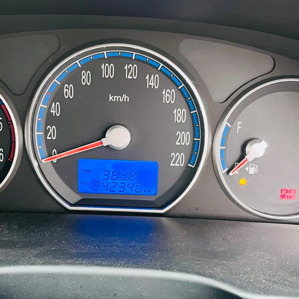 Hyundai Santa Fe 2010 - Image 4