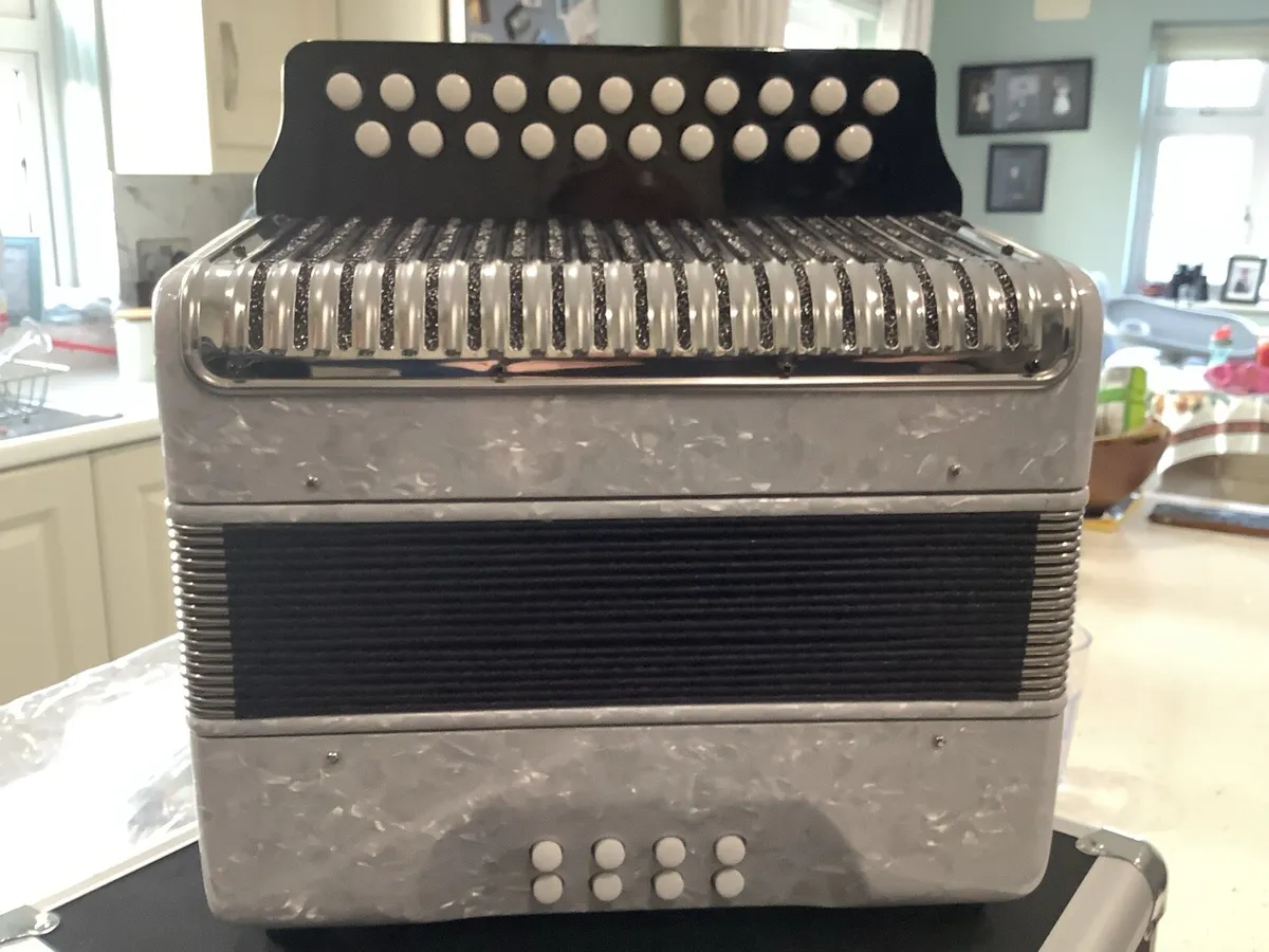 B/C Student Accordion - Image 1