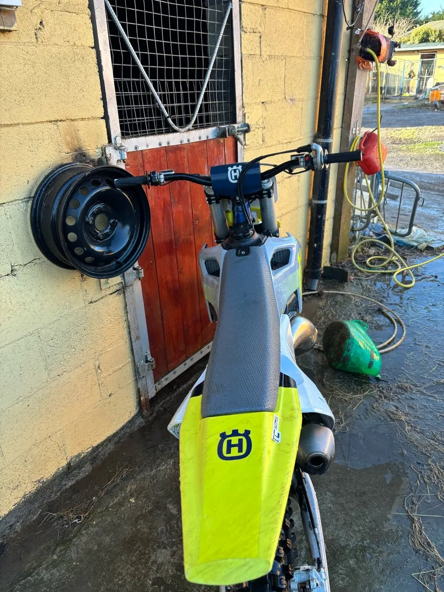 2025 husky tc125 20 hours on clock - Image 2