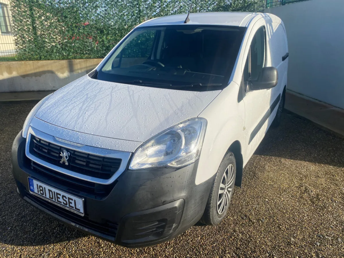 Peugeot Partner PROFESSIONAL L1 BLUE HDI - Image 2